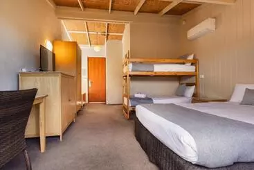 Torquay Hotel/motel