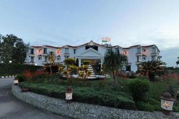 The Grand Lilly Resorts