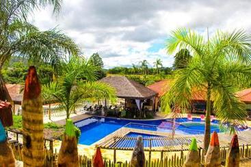 Hotel Parque Do Avestruz Eco Resort