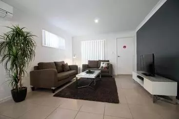 Lillypilly Resort Apartments