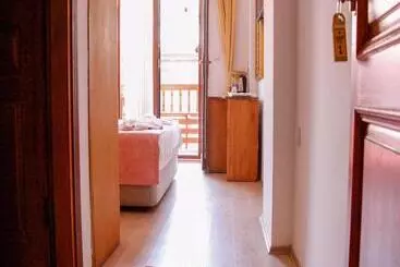 Limon Otel