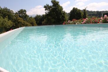 Hotel Amata Valgre Affittacamere, Comfort E Pulizia Eccezionali!!