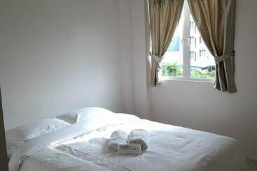 Hotel First Guest House Cheras