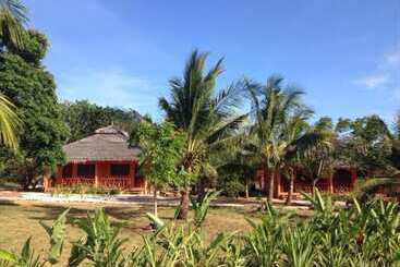 Islandia Beach Resort