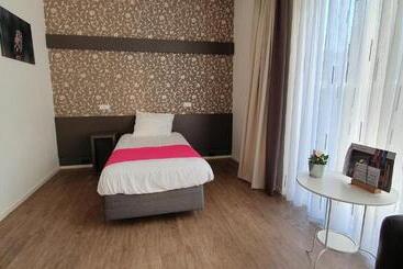 B&b Hotel De Vrije Vogel