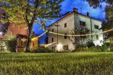 田舎風ホテル Agriturismo Casa Agricola Rossi Appartamenti In Casentino