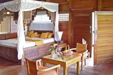 Mago Estate Hotel