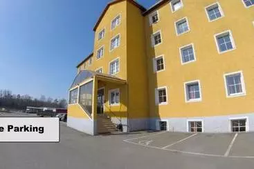 Oekotel Graz Airport