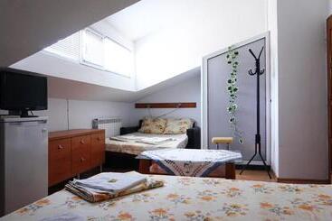 Пансион Pamir Guest House