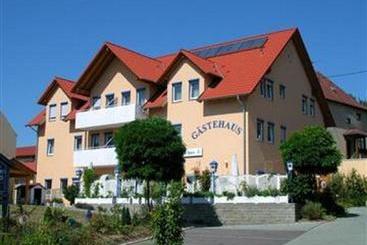 Hospedaria Gasthaus Zum Bären Gästehaus