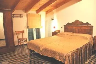 B&b Nelly G