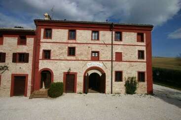 Maaseutuhotelli Agriturismo La Marazzana