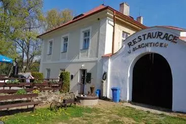 ペンション Penzion U šlechtičen