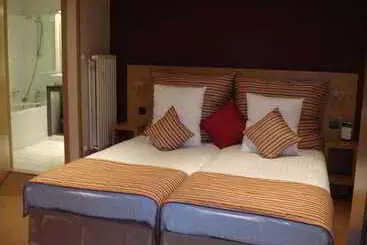 בית מלון כפרי Axis