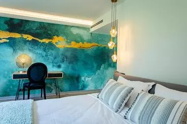 هتل Hôtel L Ouvrée