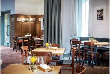 ホテル Zum Glockenturm