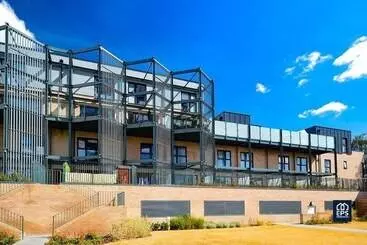 ペンション Flamsteed Close