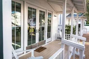 Cottages At Healdsburg