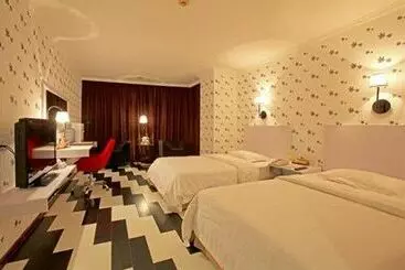 Hotel Canaan International