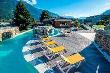 هتل Des Bains De Saillon