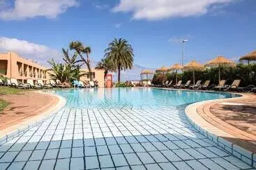 Hôtel Dom Pedro Garajau