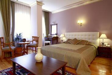 ホテル Uyan   Special Class