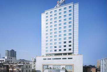 호텔 Kunming Wei Long