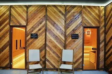 Flora Hotel Apartments