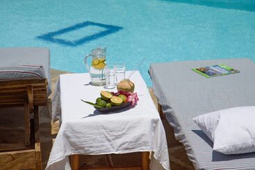 هتل Sheba Cottages