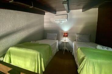 פנסיון Pousada Villa Caiobá