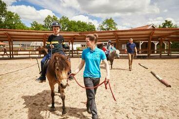 منتجع Landal Het Land Van Bartje