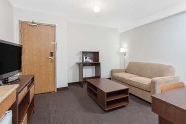 مُتل Super 8 By Wyndham Kenora