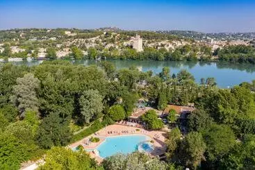 Otel Camping Du Pont D Avignon