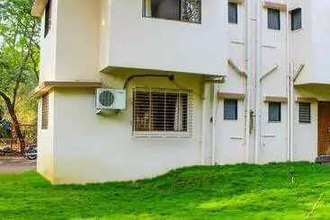 Hotel Orchid Anant Holidays