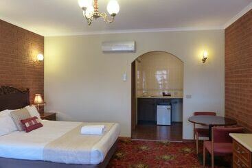 בית מלון כפרי Meramie Motor Inn