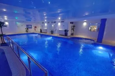 Hotel Schull Harbour