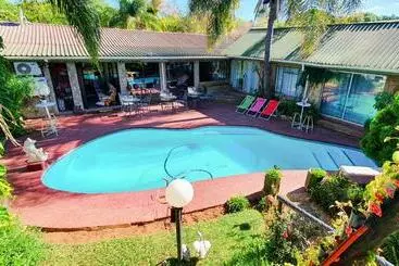Pensió Mbs Guest House