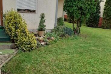 פנסיון éva Vendégház