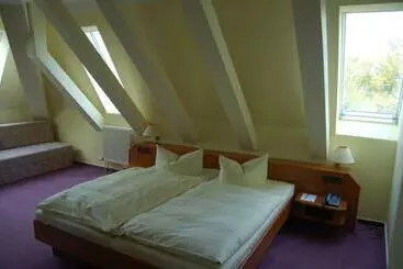 Отель Großbeeren