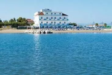 בית מלון כפרי Strand