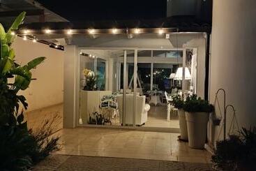 مبيت وإفطار Villafanizza Porto Cesareo