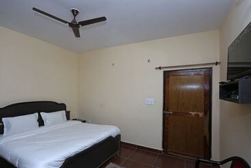 Panzió Sunrise Homestay By Oyo Rooms