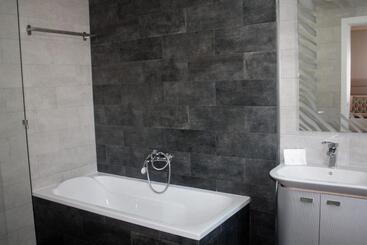 פנסיון Silver Seahorse Garden Retreat