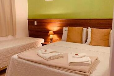 پانسیون Pousada Luamar