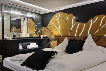 ホテル Domaine Du Haut Jardin Hôtel & Chalets Spa Privé