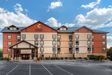 فندق Comfort Inn & Suites Branson Meadows
