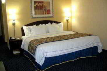 فندق Courtyard by Marriott Atlanta Six Flags