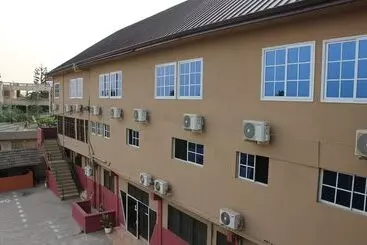Hotel Benjy's Lodge