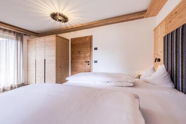 בית מלון כפרי Ciasa Tamá