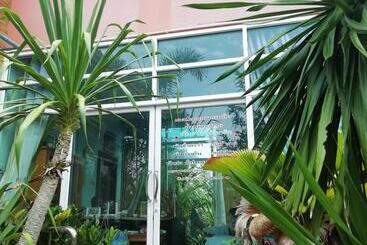 Szálloda Palm Payom Village Resort